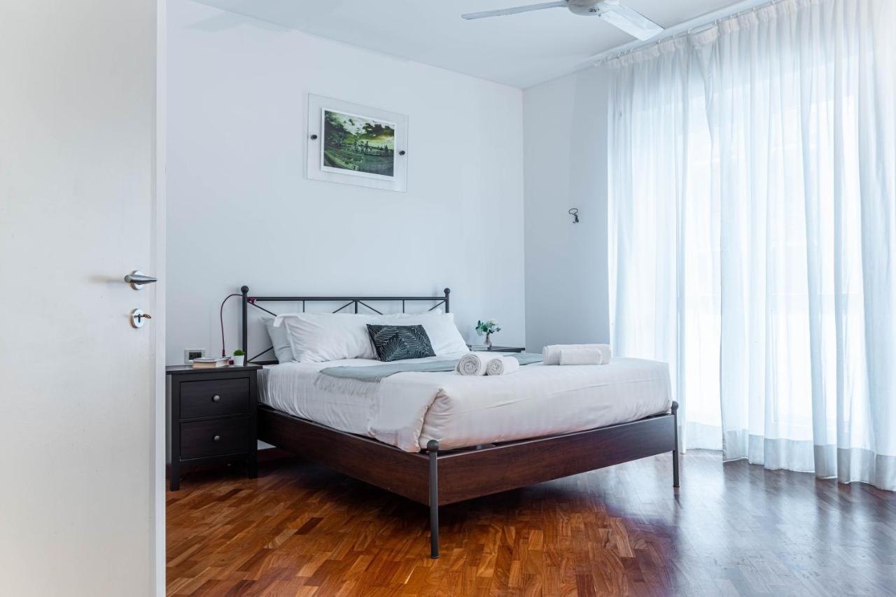 Joivy Lovely And Inviting Flat With Balcony Milán Exterior foto