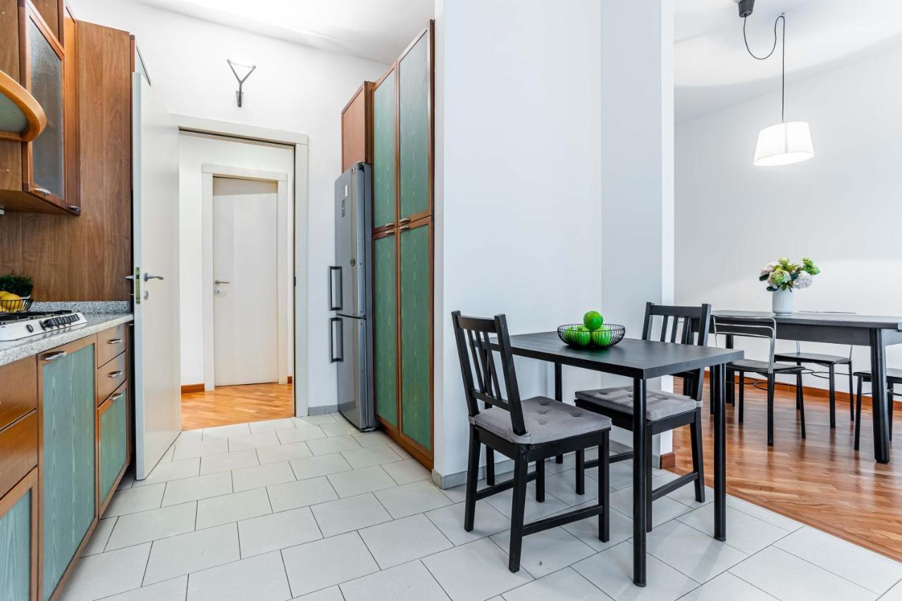 Joivy Lovely And Inviting Flat With Balcony Milán Exterior foto
